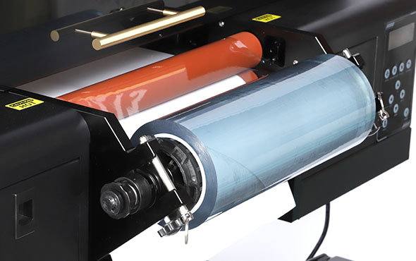 Giá đỡ Film B & Trục cán màng của máy UV DTF Aries 113