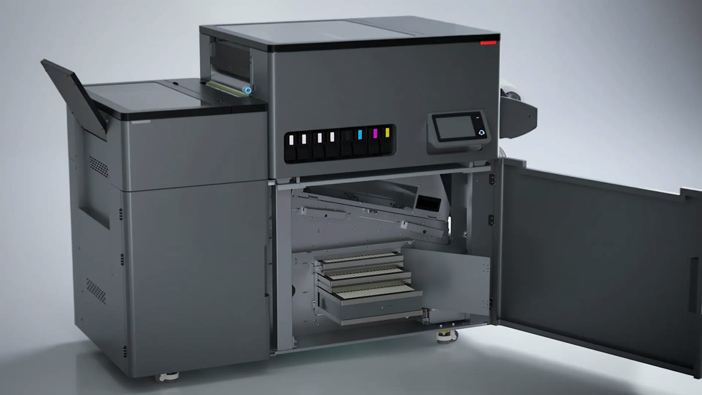 Vega S17 mở cửa trước, lộ ba khay lọc